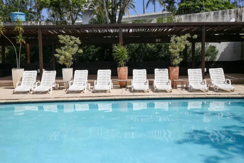 Piscina do Delphin Surf Hotel (2)
