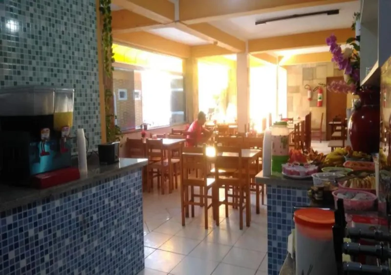 Café da manhã e refeições do Hotel Alaska
