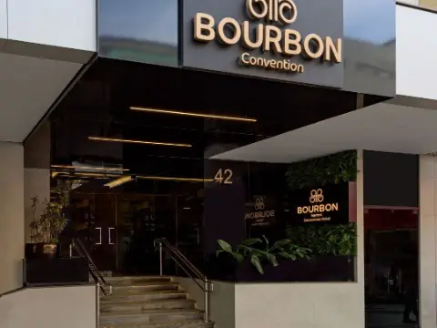 Bourbon Convention Hotel Santos: entrada do hotel