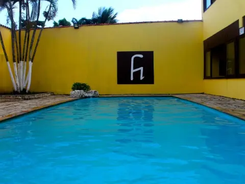 Pousada e Restaurante H Guarujá: piscina
